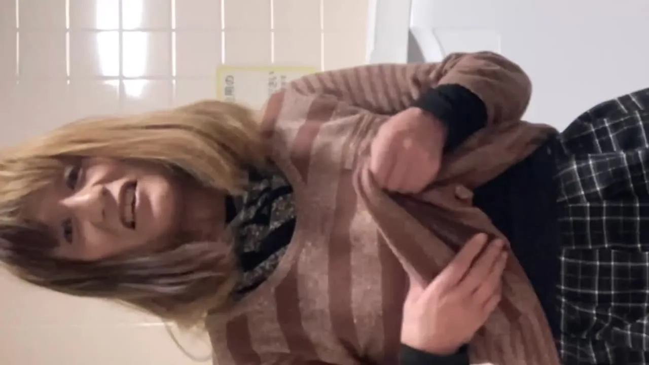 アンネのギリギリショット - FC2 Video - 238808