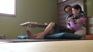 【素人】スレンダーボディの淫乱熟女。久しぶりのセックスに興奮してアへ顔絶頂しまくりです。 FC2-P - FC2 Video - 239230