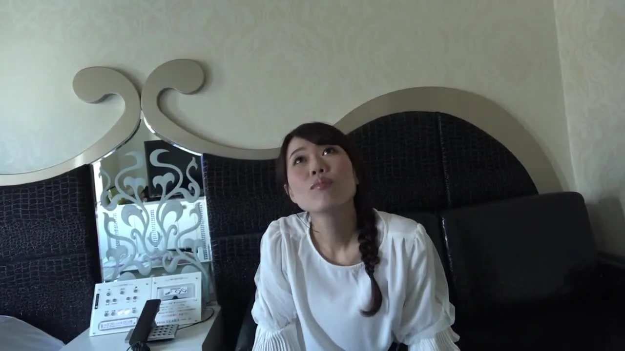 【個撮】笑顔が可愛い清楚系熟女（35）久しぶりのオチンポに発情して、食らいついたら離れません。 FC - FC2 Video - 239784