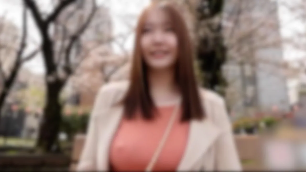 【初撮り】【顔出し】穏やかな美貌に性的魅力溢れ出る色白美人。天然Fカップの美巨乳揺らしノーブラノーパ - FC2 Video - 240416