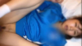 初めてこんな太いのって感じな顔ですね。だって全てにおいて初経験。.mp4 - FC2 Video - 241398