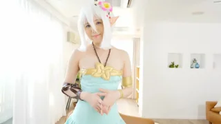 清廉オーラを全身に纏ったコスプレ女子の恥ずかしくも大胆に実行するおまんこお刺激オナニー！ - FC2 Video - 241507