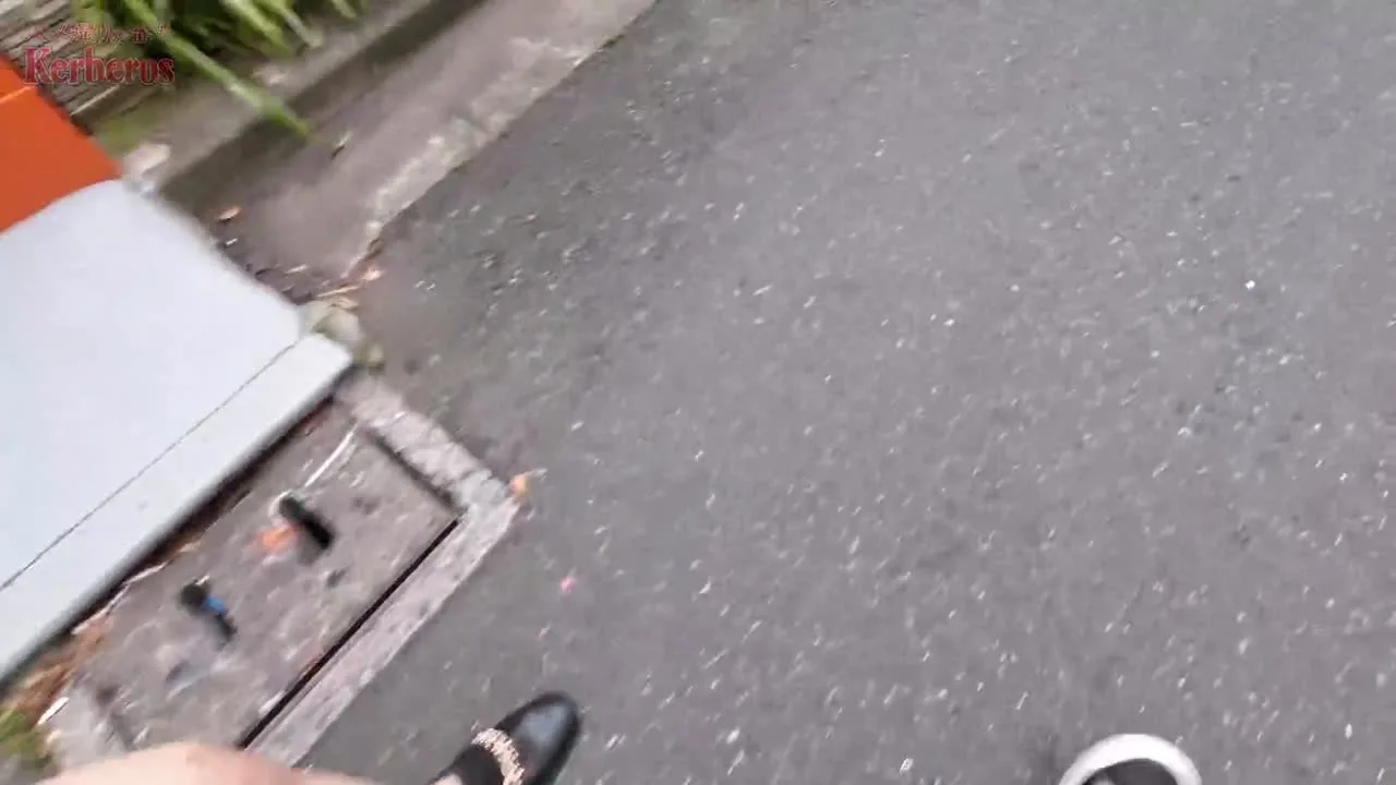 【無修正ｘ個人撮影】歌舞伎界隈のリアル…ホストの売掛の為に立ち〇ぼをする金髪っコ！推ホスの為なら撮影 - FC2 Video - 241647