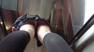 博多弁で電話中の美女に接近 - FC2 Video - 242062