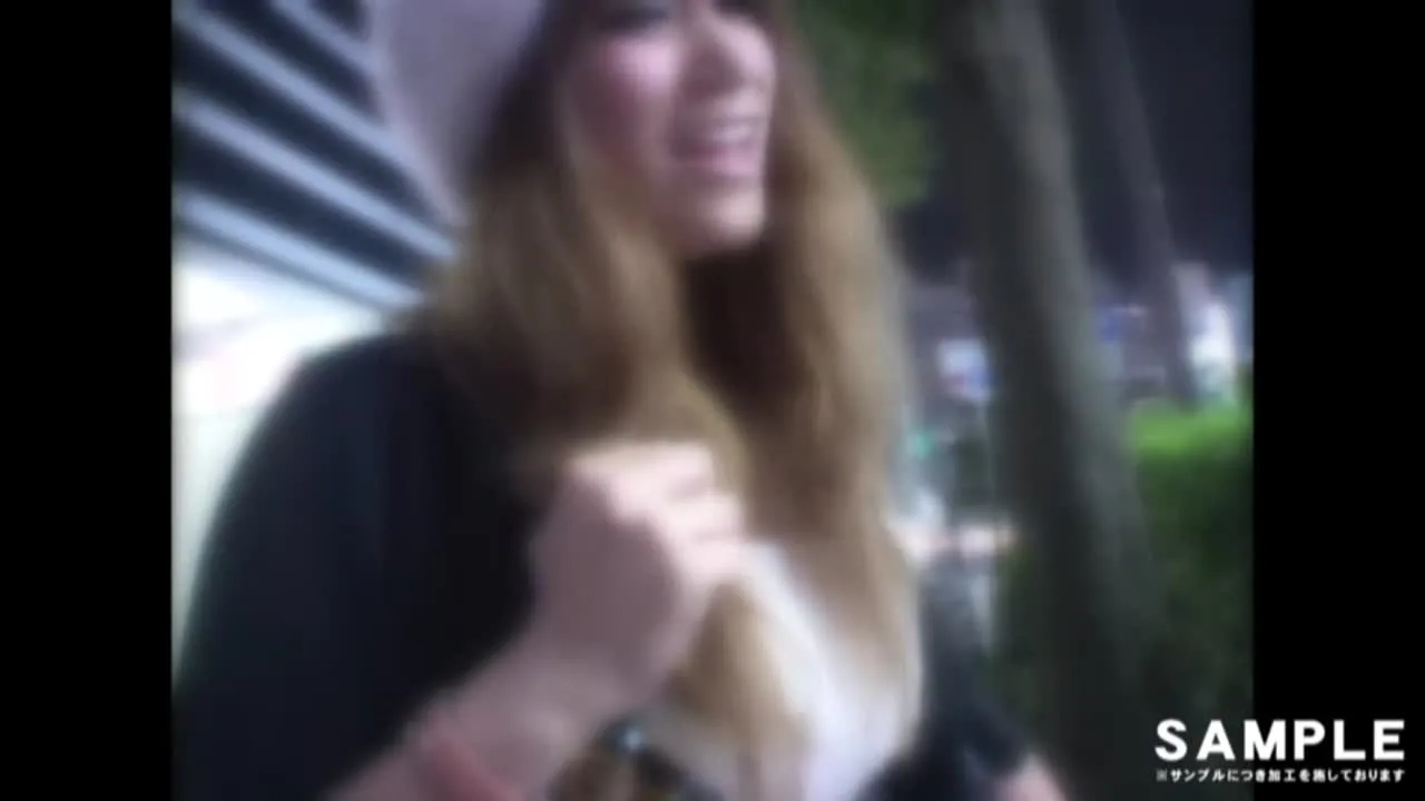 【無修正】不思議*デカマラ3P!! 生挿入2連発でキツマンガチイキが震え悶える! - FC2 Video - 243042