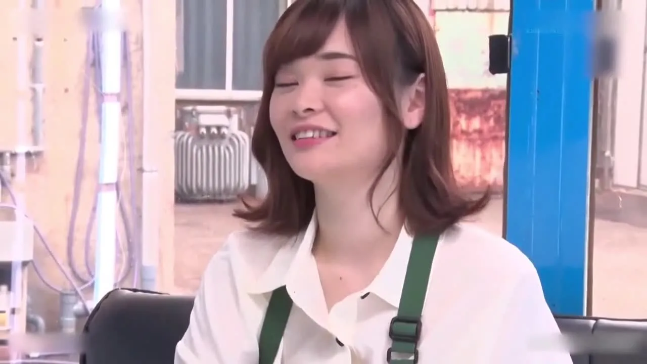 (無) 貧乏JDにお金あげるからマジックミラーに乗ってと言ったらついてきたｗｗｗｗ - FC2 Video - 243134