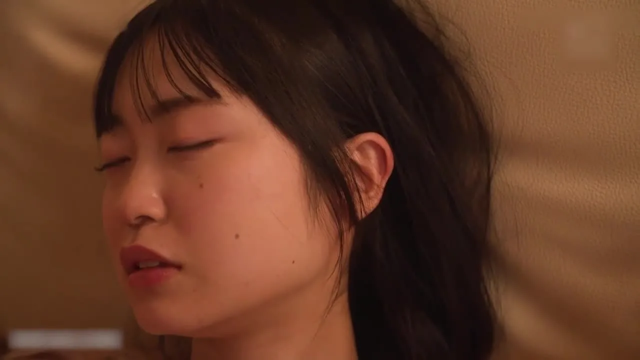 (無) 初めてできた彼女を親*に紹介しただけなのに、、、 - FC2 Video - 243870