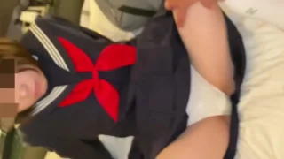 【モザ無し・顔バレ】幼い〇C初顔射。大量な精液に驚きを隠せない。.mp4 - FC2 Video - 244092