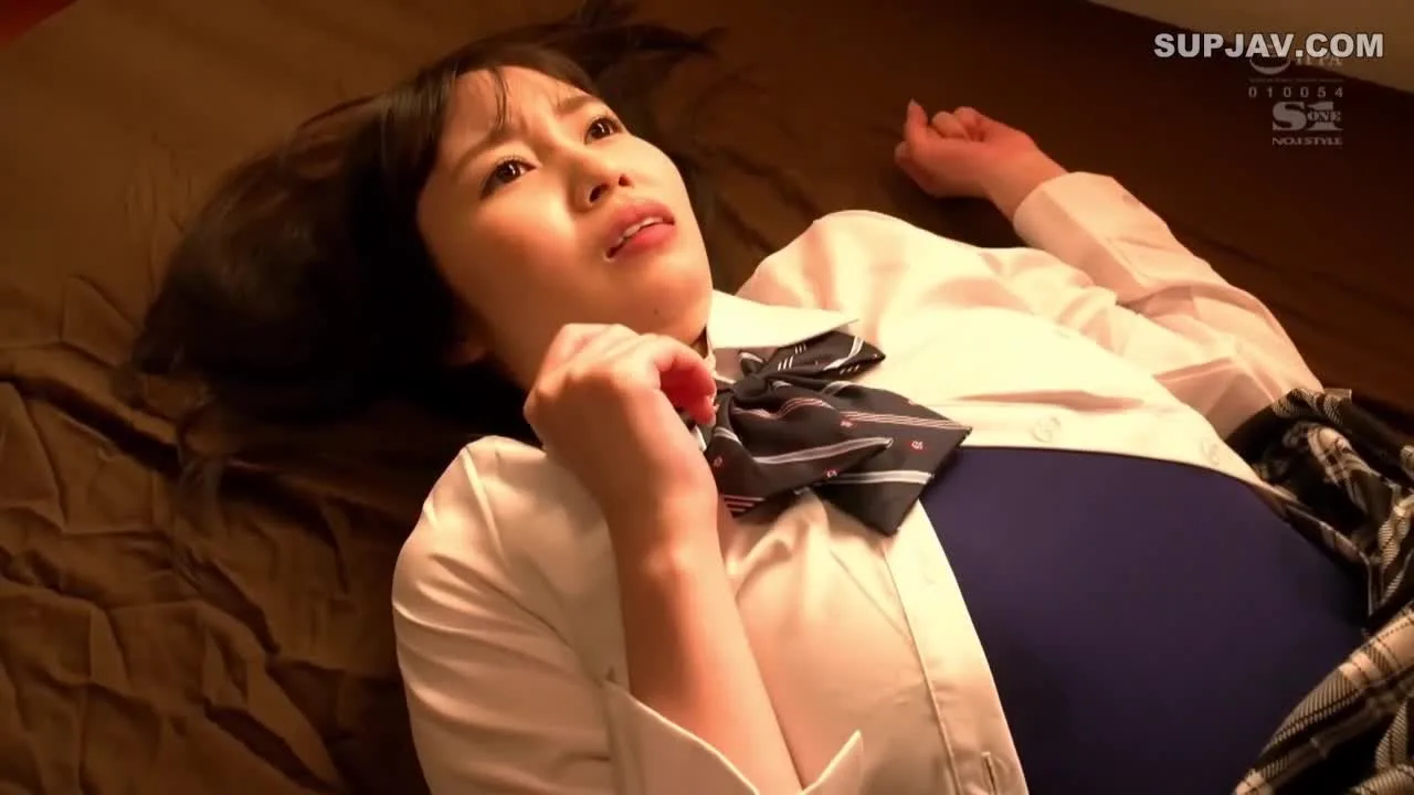 スク水マニアに狙われる。 - FC2 Video - 244652