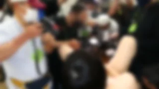 令和の出る出る姫に群がるカメコをかき分けて最前アリーナ席からの潮吹き鑑賞会 - FC2 Video - 244716