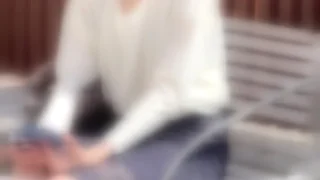 【胸チラ㉒】休憩中女性たちの無防備胸チラ！内勤OLさんと新卒営業系 - FC2 Video - 246334