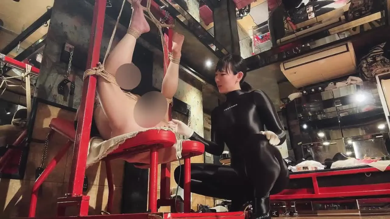 台に麻縄で固定しアナルにはバルーンを挿入 - FC2 Video - 246556