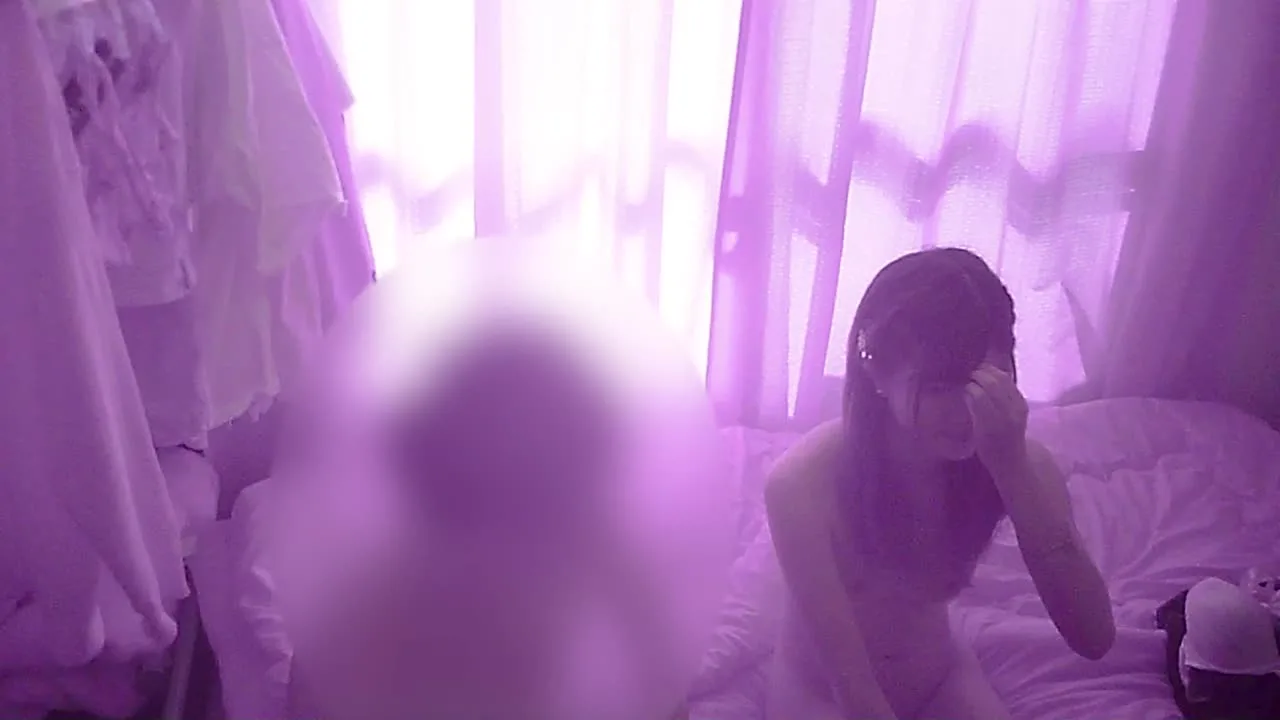 3,980pt→600pt某店ランカー小柄嬢5直引き天蓋NTR!天使のような容姿で一生懸命ご奉仕した後生ハメ2発!彼氏がいるのに通い妻状態! - FC2 Video - 248615