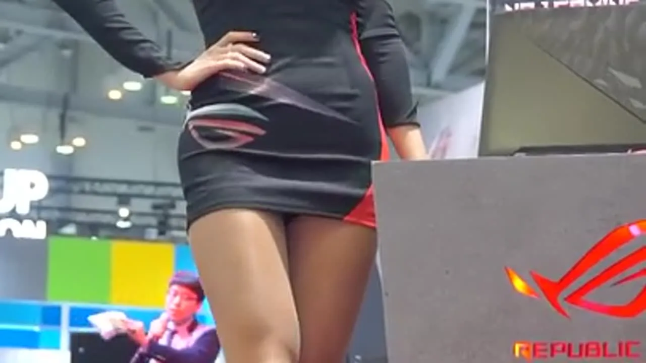 2017 G-Star 지스타 모델 임솔아 직캠 2 by bongDDak.mp4 - FC2 Video - 248981