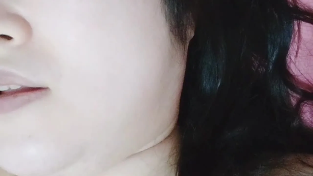 【剛毛・すね毛・腋毛】剛毛肉便器愛香の顔アップ寸止めオナ動画です♡最後は気持ちイキました♡ - FC2 Video - 249043