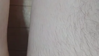【剛毛・腋毛・すね毛】もじゃもじゃ剛毛肉便器愛香の育毛剤塗りこみ♡いっぱい生えますように♡ - FC2 Video - 249544