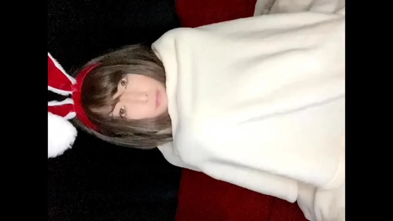 可愛いニューハーフちゃんがアナルに指ずぼオナニーで大興奮！チンポと乳首でメスイキ繰り返しちゃう♡ - FC2 Video - 252124