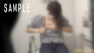 推定Ｇカッフ乳女か公共個室内てクリ弄り指エロオナ - FC2 Video - 252306