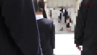 《4周年記念》【電車***】★地獄！***撃退アプリで逃げたJ○を再捕獲★ホテルから逃げ出しても別の - FC2 Video - 253041