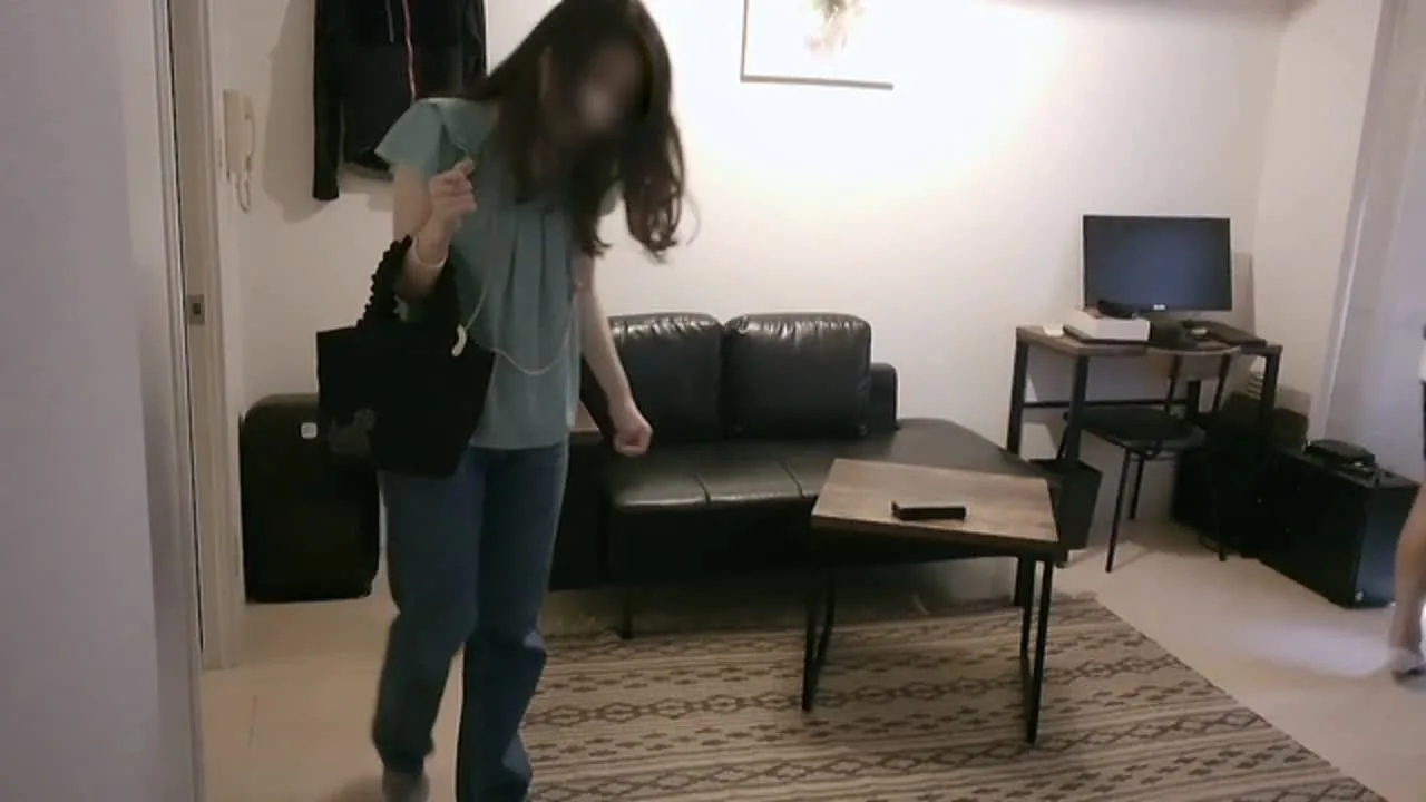 インディーズのアイドルをナンパして自宅連れ込み！アイドルというプレミア感と共にエロ行為を楽しむ！ - FC2 Video - 253723