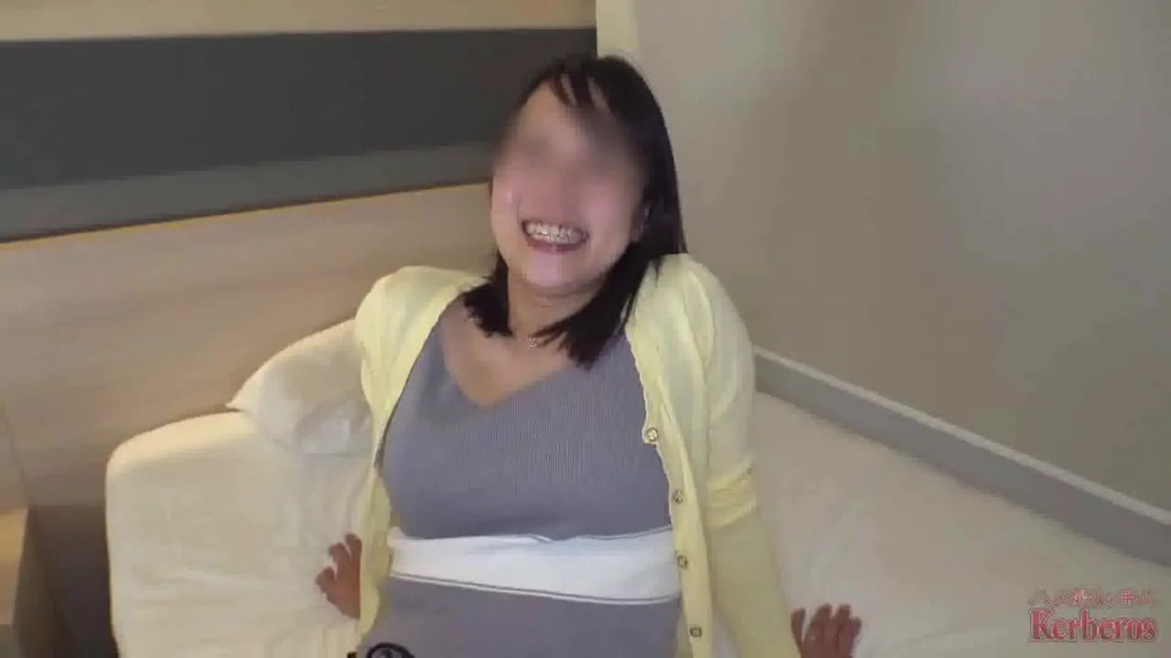 【人妻】不倫OKでも3Pはルール**!?でも**ができなければOK！妊娠しないようにタン - FC2 Video - 254312