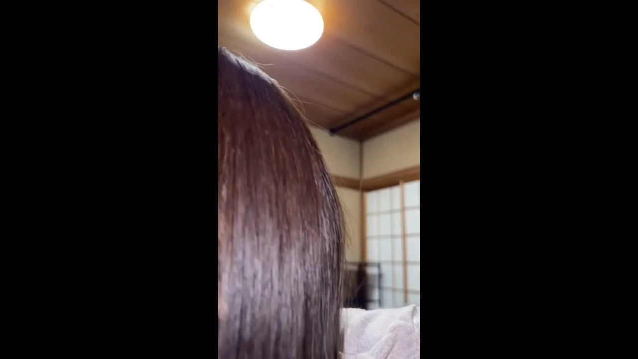 口内射精！！ 旦那と喧嘩で家出した人妻を泊まらせる代わりにフェラチオさせました。 - FC2 Video - 256245