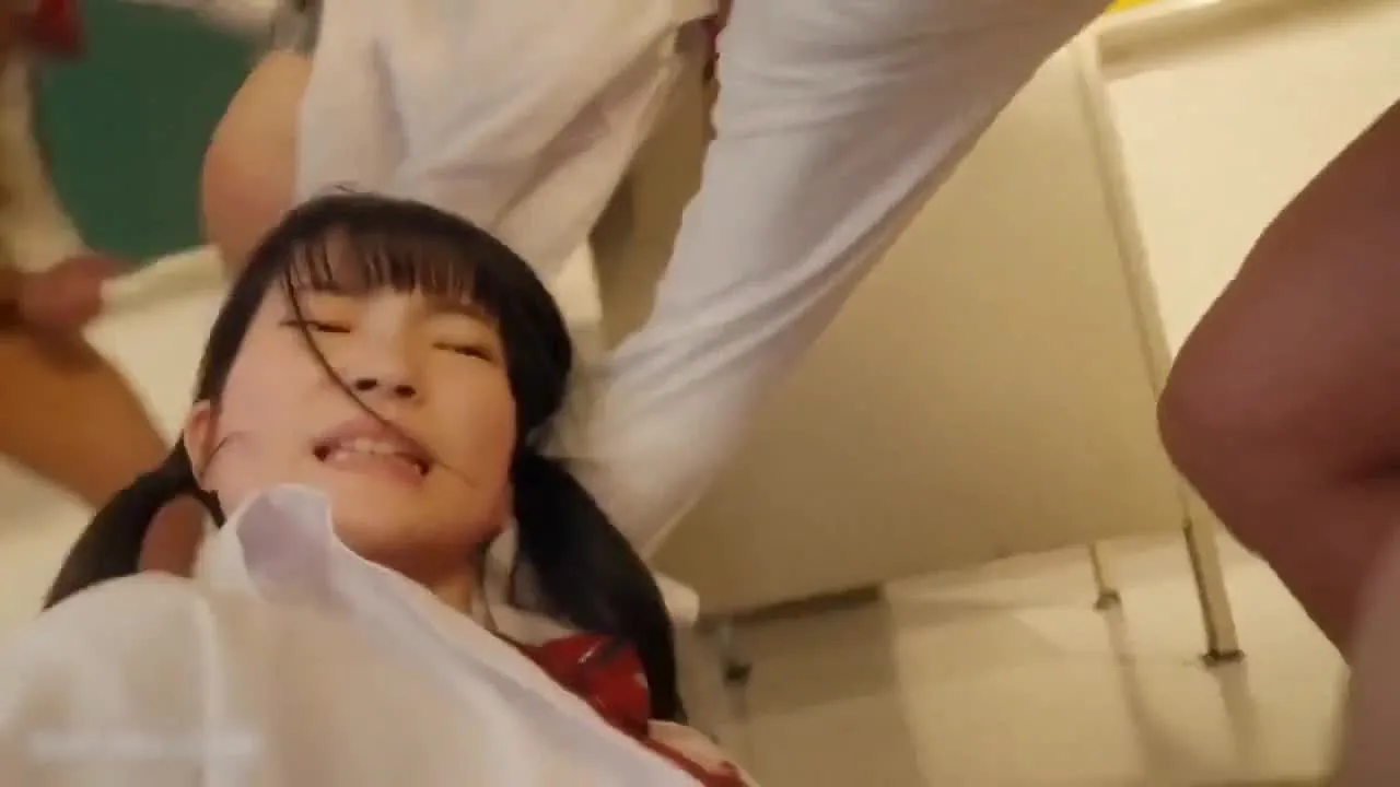 (無)　教室の中だけにある法律がエグい...ほとんどイ〇メ...犯し放題 - FC2 Video - 257111