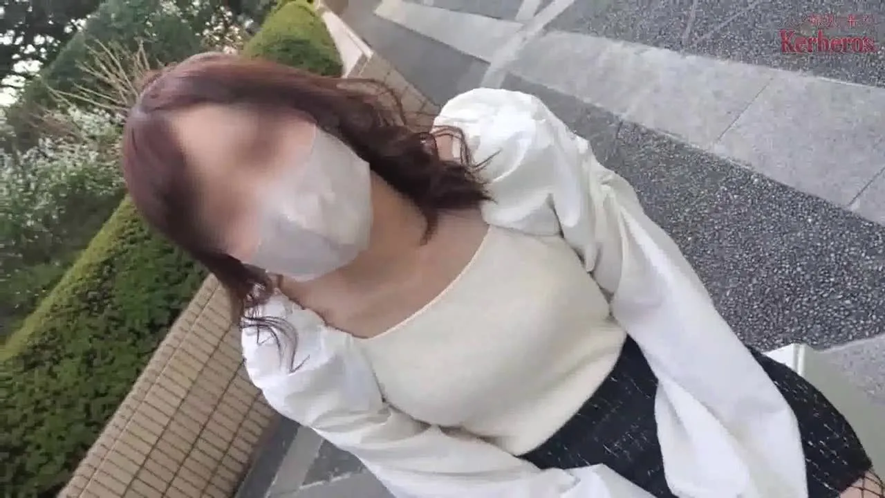 【人妻】ね〇み講のセミナーをドタキャンｗ激おこ主婦に「ツレを紹介する」と言って、今度は3 - FC2 Video - 258346