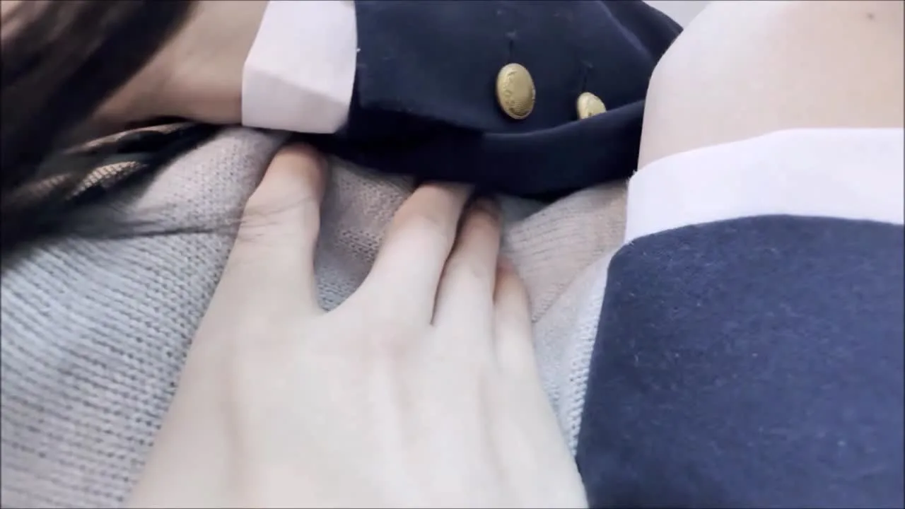 電車お触り28 カースト上位間違いない可愛いコのパンチラ撮影してたら興奮して柔らかおっぱい揉みまくり。。 - FC2 Video - 259500