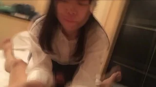 自撮りポルノを送らせる関係の*******相互フォロー制服*がフェラ - FC2 Video - 261352