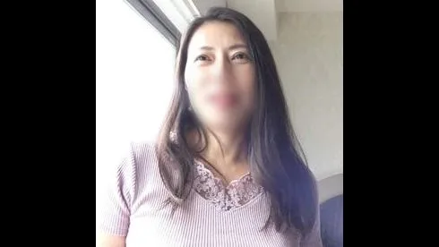 【熟女】100センチおっ●い。49歳。人妻。しほさん。激ピストンに歓喜の鳴き声を響かせイキ狂う。 - FC2 Video - 264368