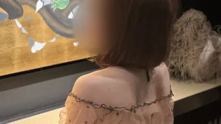 セクシー衣装での非日常オフショット - FC2 Video - 264972