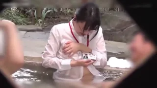 タオル一枚で男湯＃１（女子社員） - FC2 Video - 267792