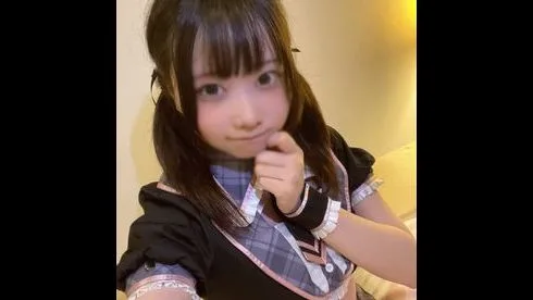 お久しぶりの18歳ちゃんガチアイドルになってたのでファンに内緒で密会セッ●ス - FC2 Video - 269203