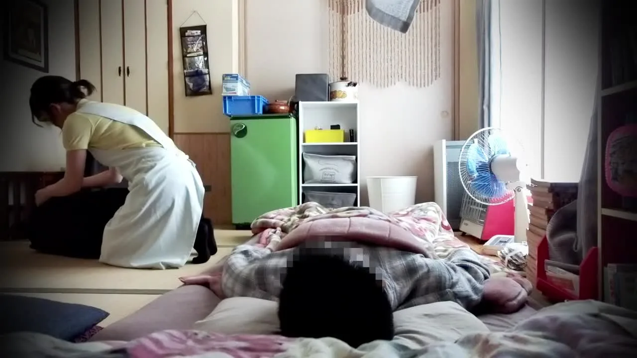 本当だった訪問セックスヘルパーの特別なケアタイム！くそエロい腰つきで射精までしてくれる介護士Wさん - FC2 Video - 269828