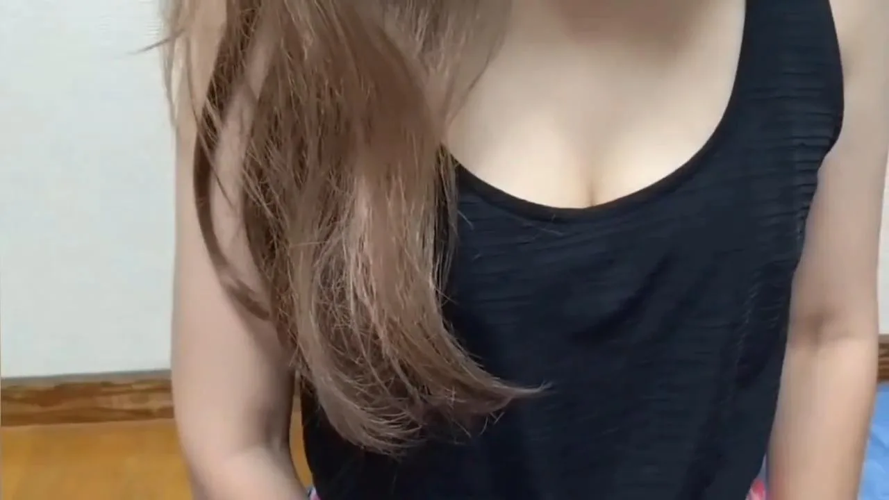 【完全素人　個人撮影　顔モ無】昼下りの人妻フェラ、ねっとりフェラでたくさん出してね!.mp4 - FC2 Video - 271232