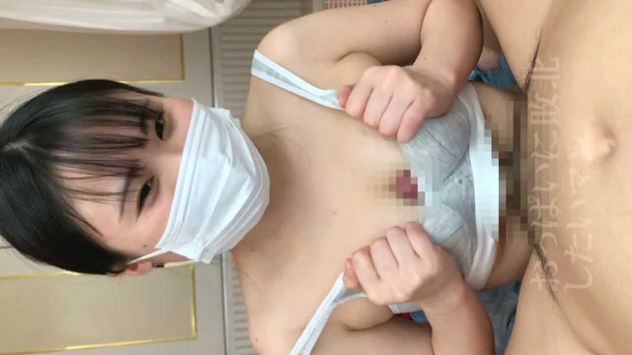 素人巨乳女子がバストのカップ数を申告しながらスポブラパイズリ！気持ち良過ぎてザーメンぶっ飛びー！ - FC2 Video - 271638