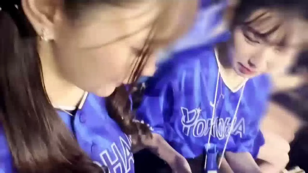 【中出し】某大学プロ野球ファンサークル所属の女子 - FC2 Video - 272252