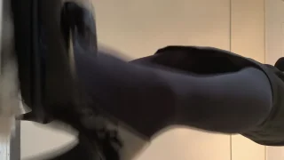 自撮り女性応援企画 パンプスでおにぎりクラッシュ - FC2 Video - 272490