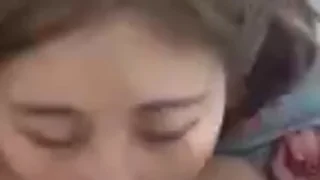 リアルなスマホプライベート即席撮影　車内の自然体女房に唐突に口内発射してゴックンさせる - FC2 Video - 272716