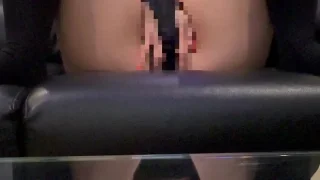 ニーソ女子のパンツ履いたまま指オナ二ー - FC2 Video - 273084