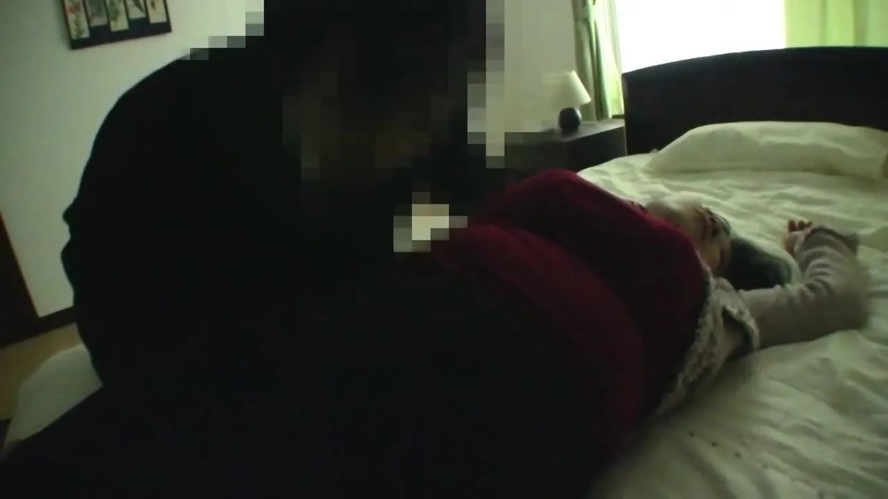 【個撮】ムチ感ボディの巨乳美熟女。酔った熟女をイタズラすると、愛液ダダ漏れでイキ乱れちゃってました。 - FC2 Video - 273558