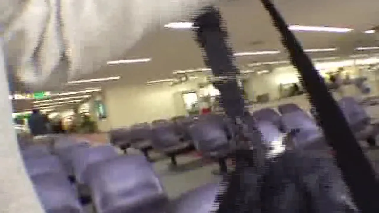 「あなたごめんなさい…、私、おま○こが疼いてしかたないの…」　いつまでも女でいたいと思う人妻たち　素人妻２名　その５６ - FC2 Video - 274572