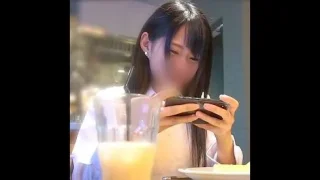 【個撮】八重歯が可愛い黒髪発展途上ちゃん♥ 初無避妊セックスで気持ち良くなりすぎて潮吹きしちゃう！ - FC2 Video - 275340