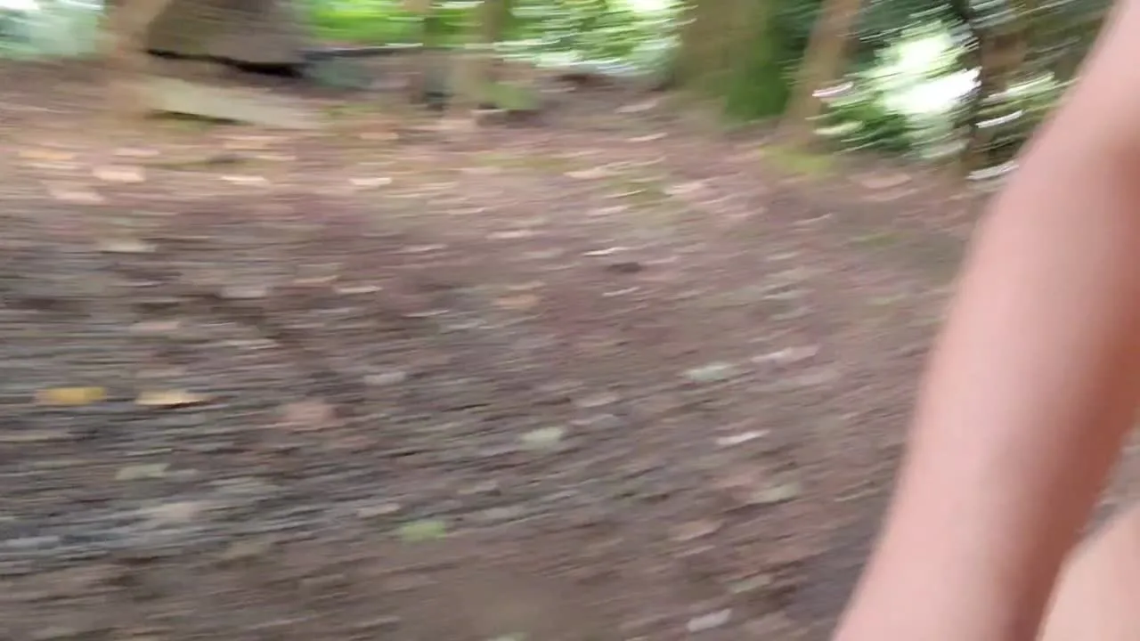 バチ当たり!神社で全裸露出して人がたくさん乗ってる電車に全裸見せつけちゃいました… - FC2 Video - 276696