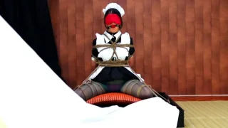 メイド服女子をキッチリ縛り上げて入念にパレットの上に設置！竹竿にくくり股間に固定した電マは花芯に！ - FC2 Video - 277778