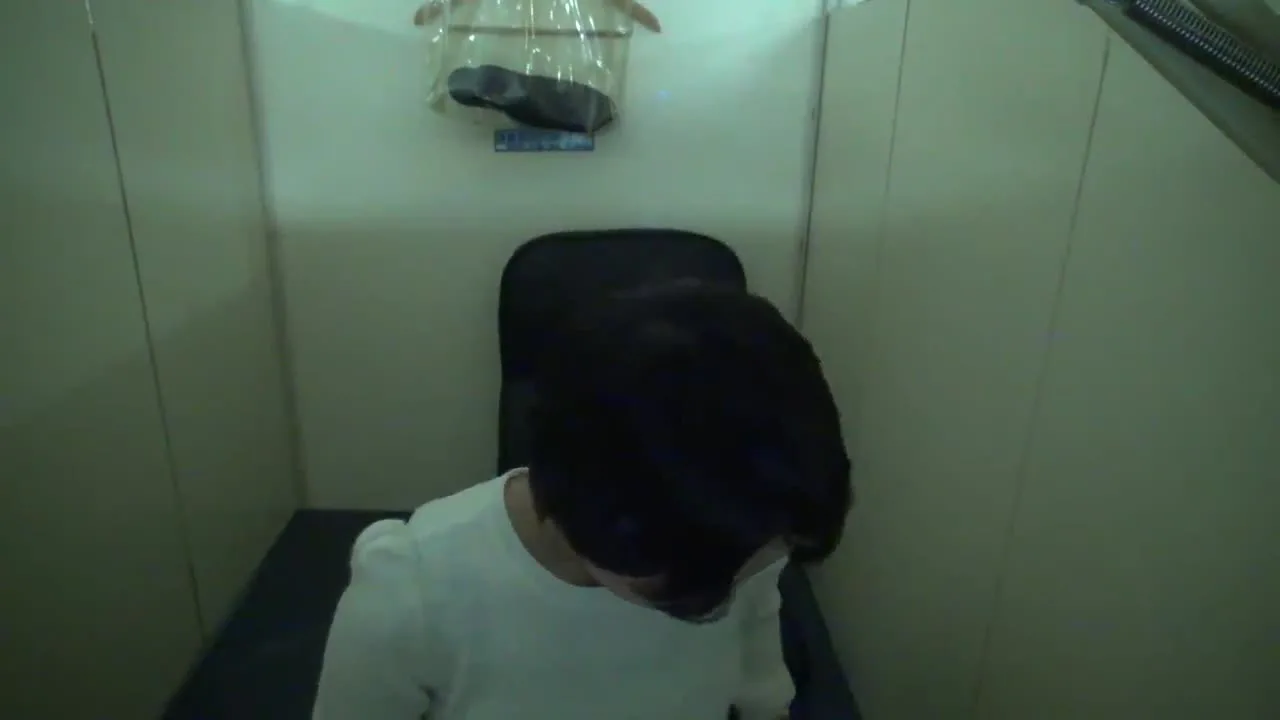 お嬢さんてもこんなところてオナニーするんてすかレアな映像入手てす - FC2 Video - 278886