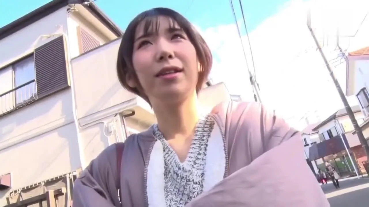 【M〇号ド素人女〇〇生が過激ビキニでハメ潮スプラッシュ！＃１ - FC2 Video - 278940