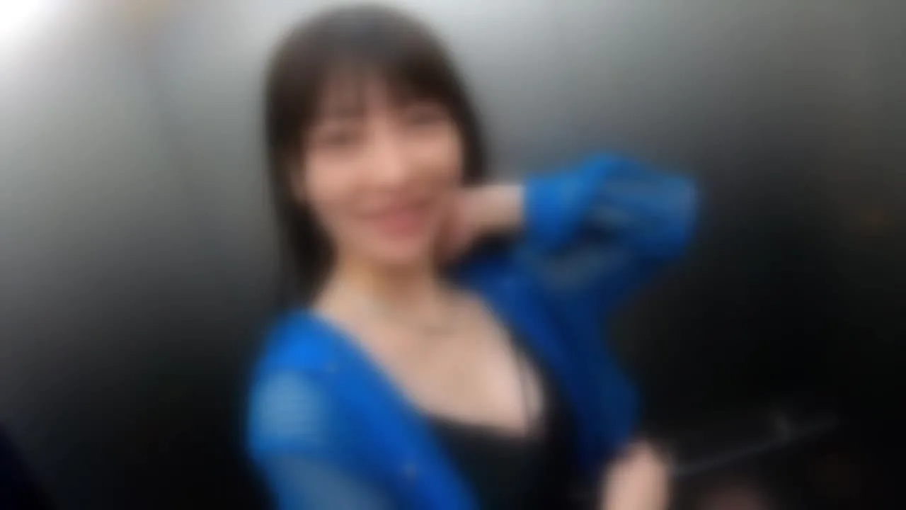 【２２歳】顔が良すぎる激かわちゃん。性欲が増々のスケベちゃんに巨根で中出し - FC2 Video - 279336