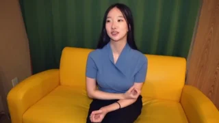 【Gカップ】黒髪美人の黒木メ◯サ似の彼氏持ちJD。彼氏より先にデカ尻にがっつり大量生中出し - FC2 Video - 283152